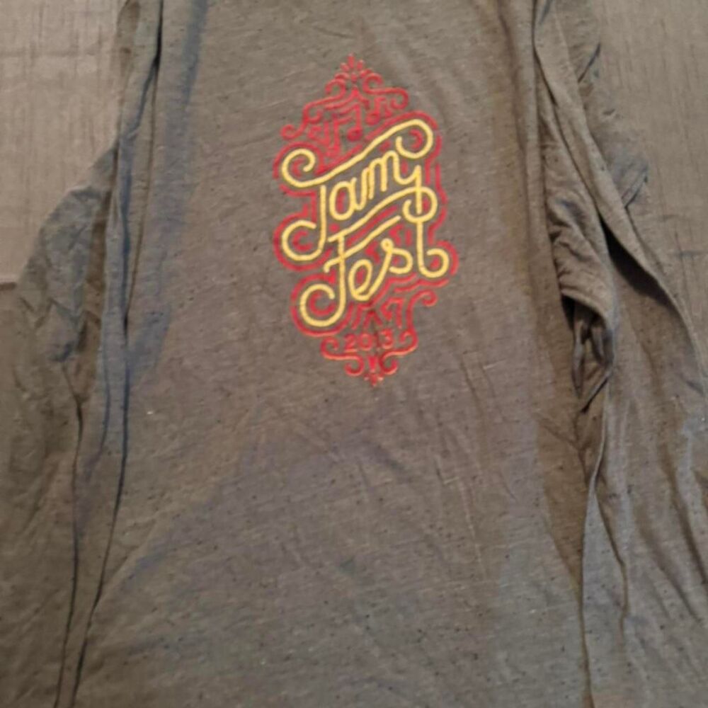 District Men's Grey and Black T-shirt